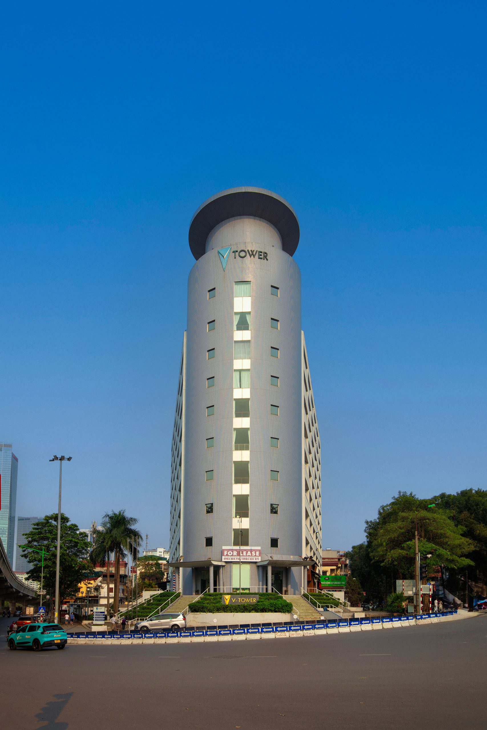 v tower facade3 scaled